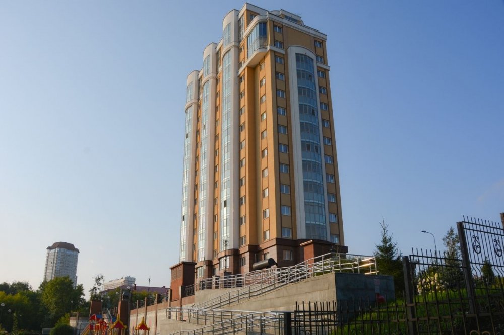 Анализ продаж дорогого жилья в Екатеринбурге